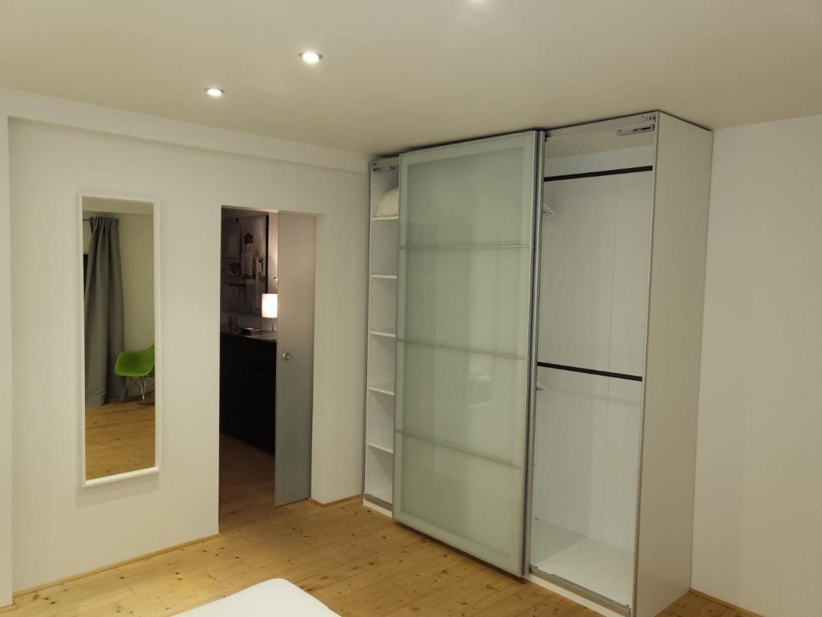 Tritt Ein Bring Glueck Herein - Exquisite 75 Qm - Messenaehe - Parkplatz - Flughafennaehe Dusseldorf Ngoại thất bức ảnh